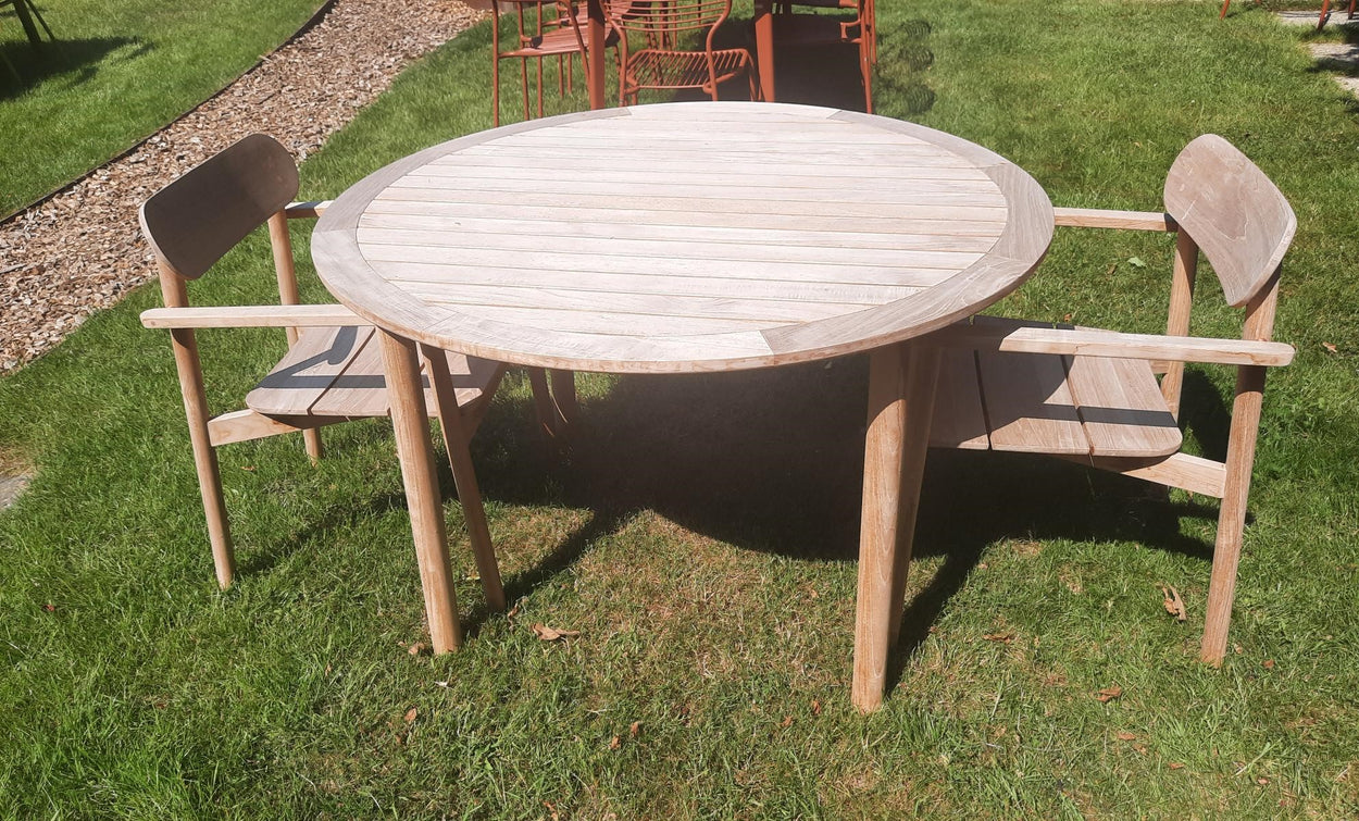 Set Sam dining table Ø120cm en 2x Freya stoel