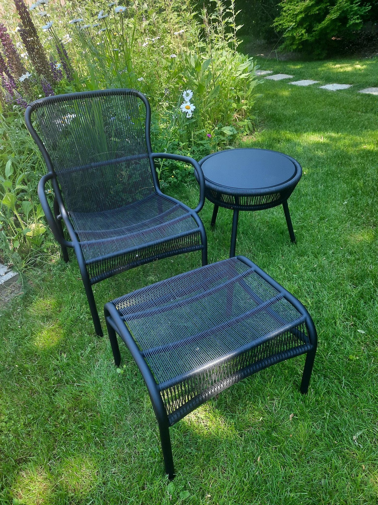 Set Loop lounge Chair / Loop footrest / Loop side table Black