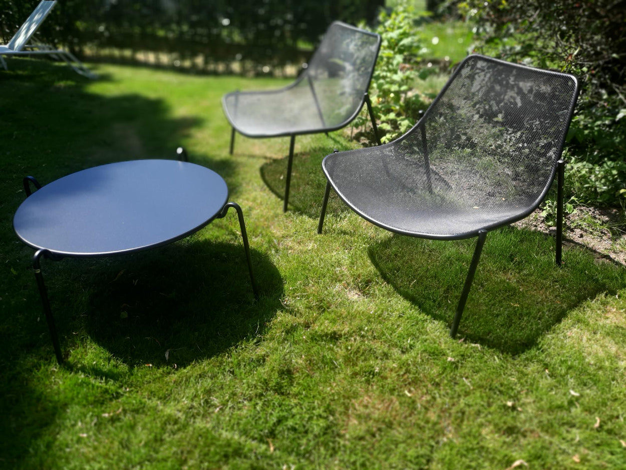Set Round loungestoelen x2 + Rio R50 Ø80 cm Coffee Table