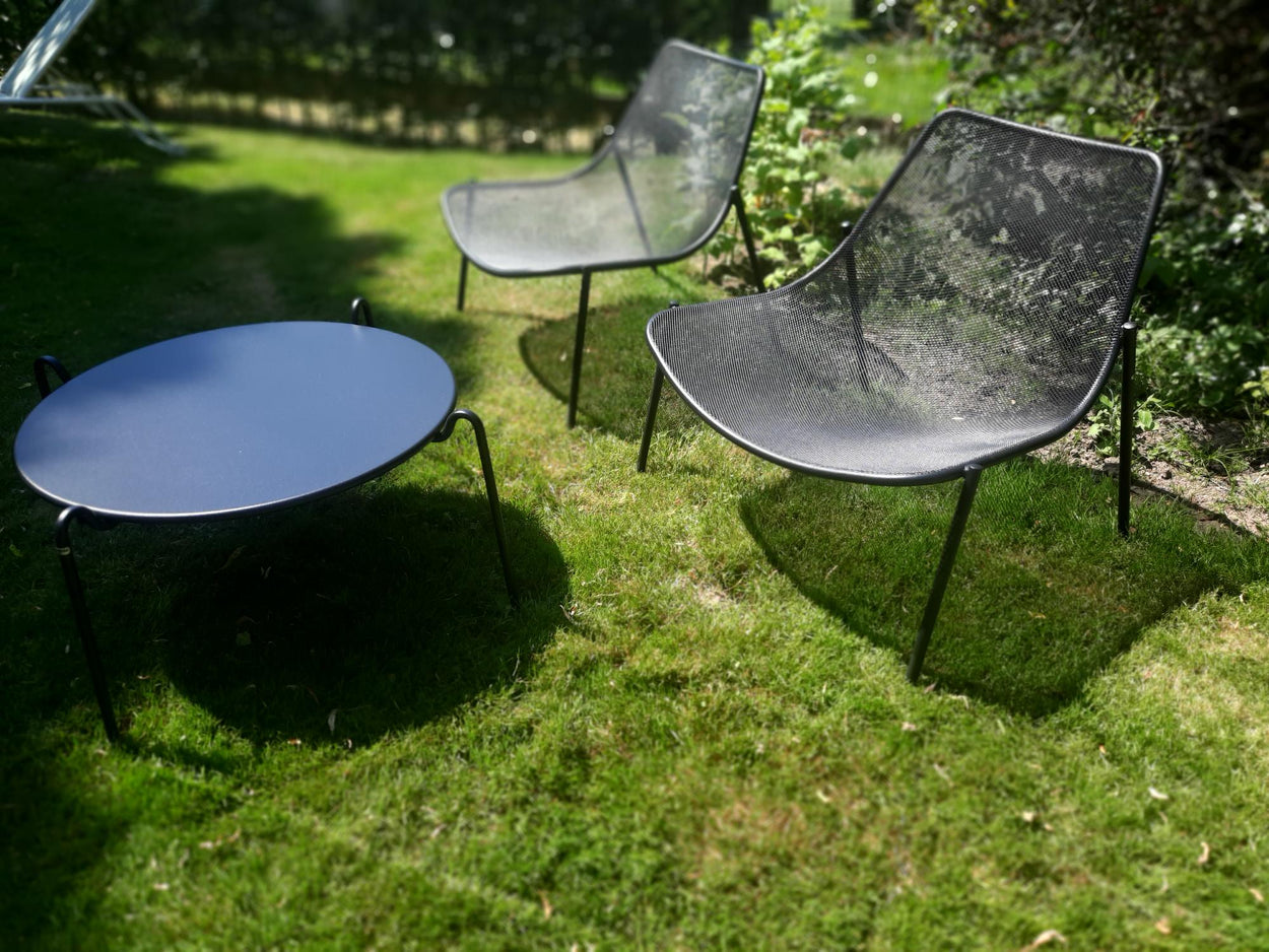 Set Round loungestoelen x2 + Rio R50 Ø80 cm Coffee Table