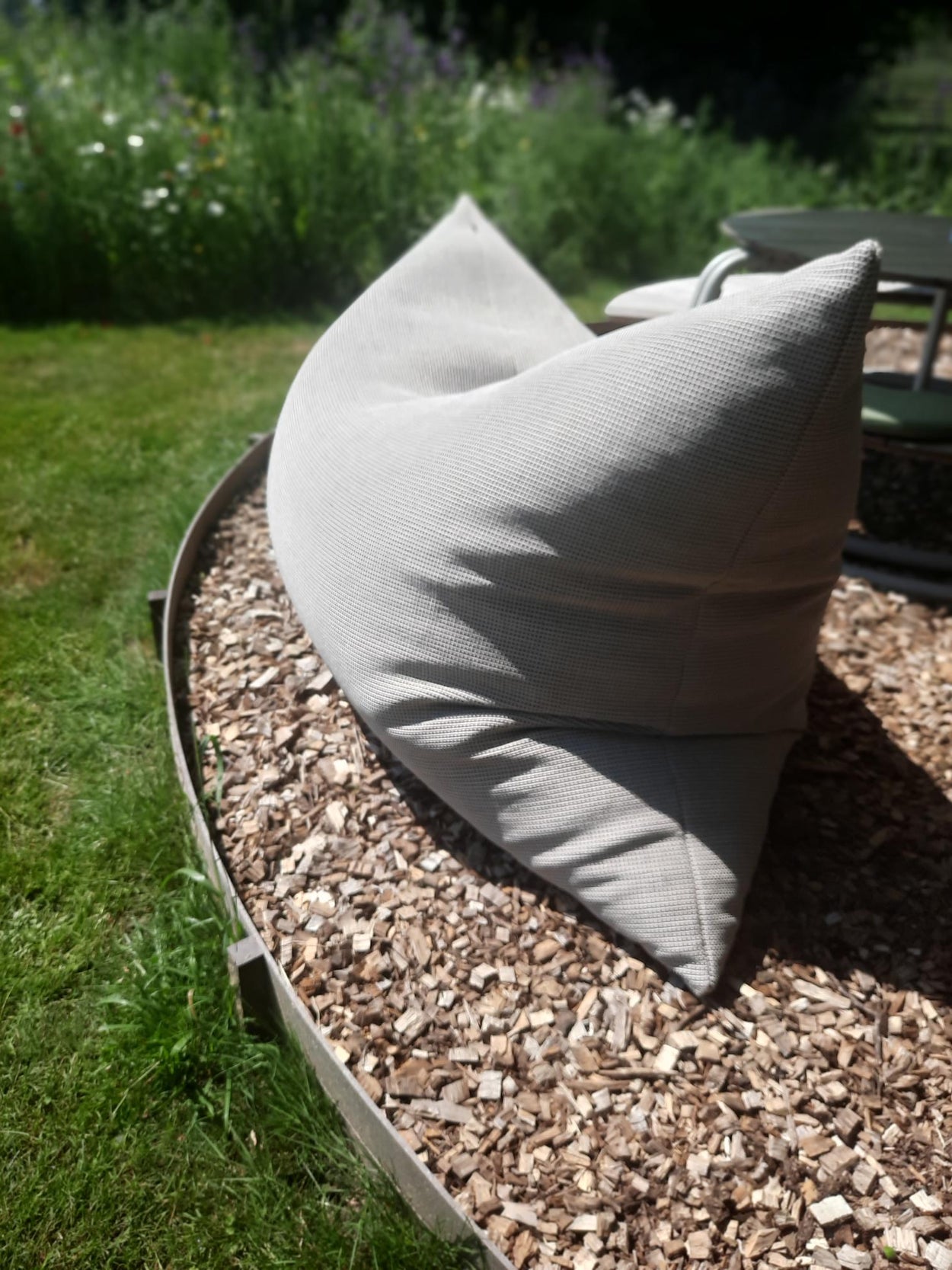 Dotty Big Roolf XL out/indoor - Beige