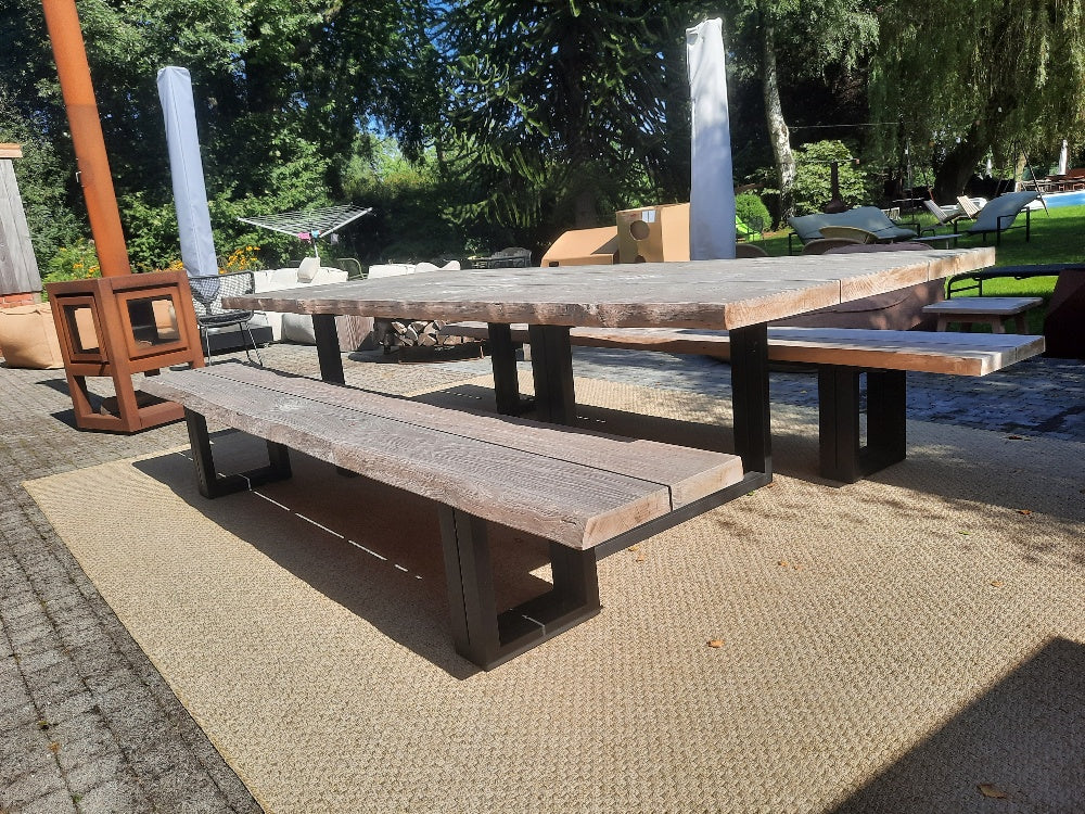 Set Nature dining table en Nature Bench x2 + tapijt