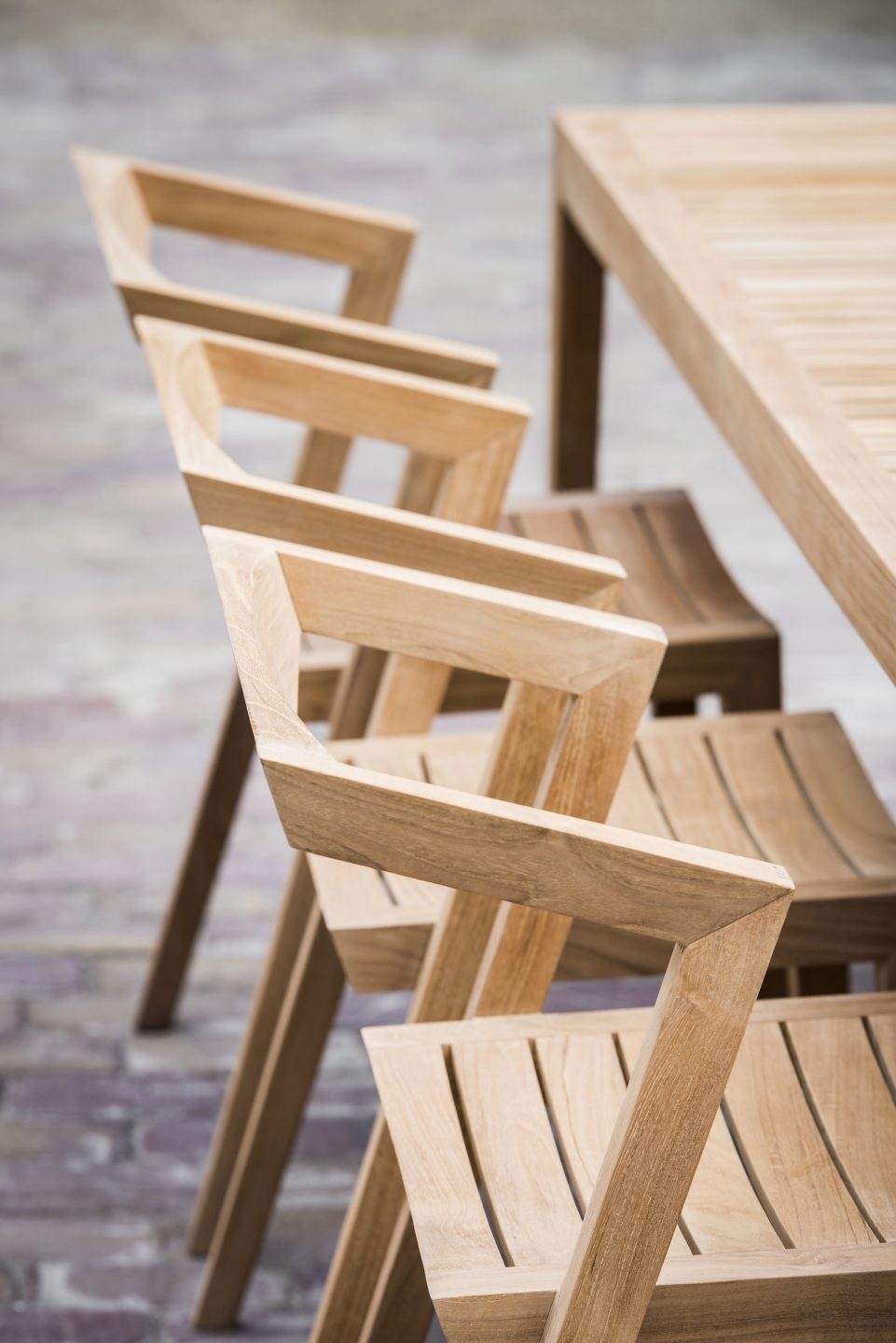 Set Urban Table en Urban Armchair x6