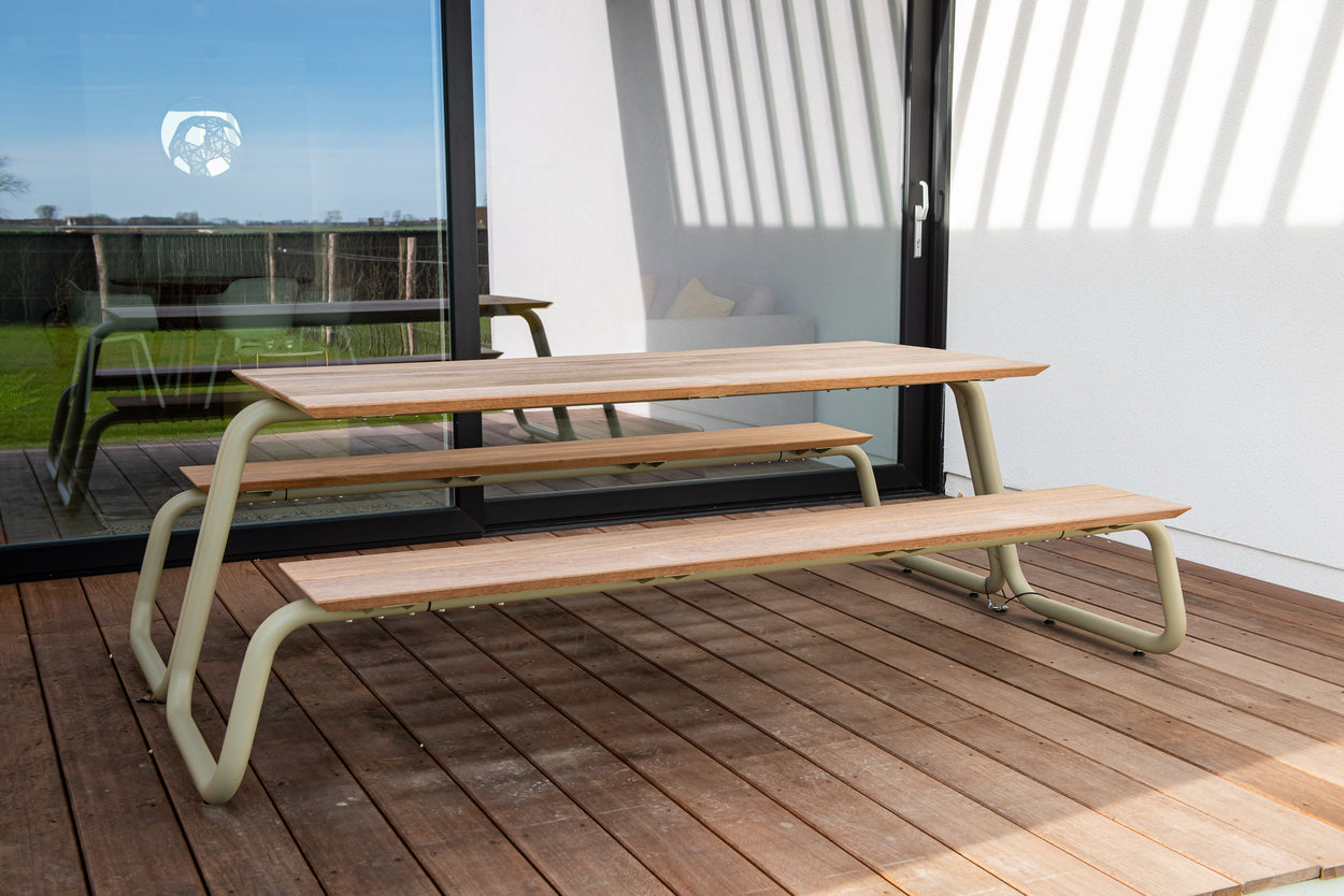 The Table - 250 cm