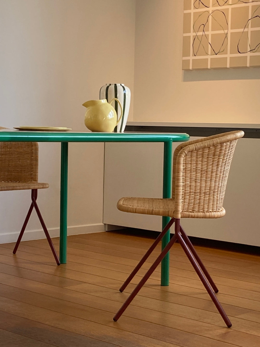 Kaki armchair