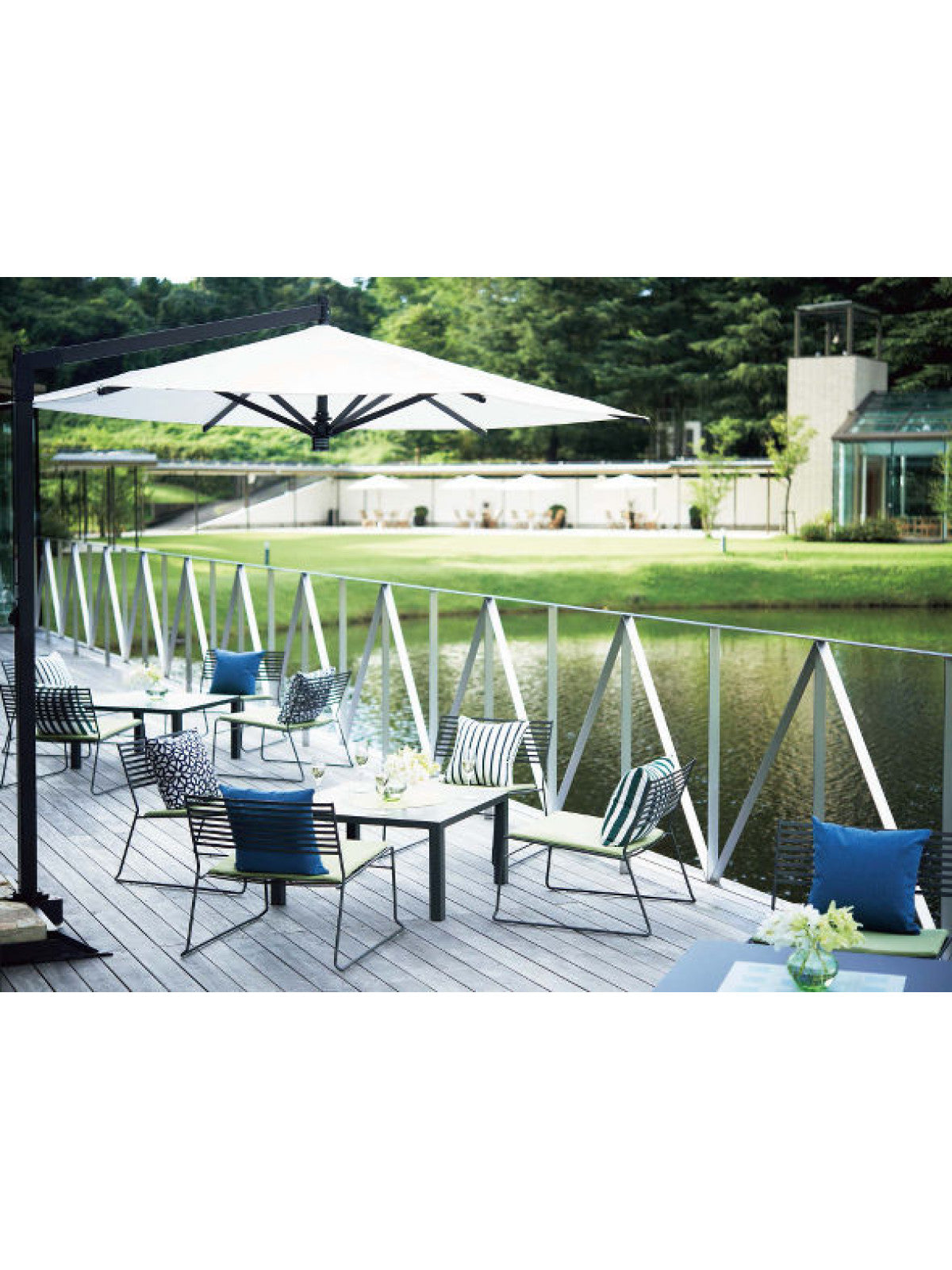 Aero Lounge chair / 2 stuks