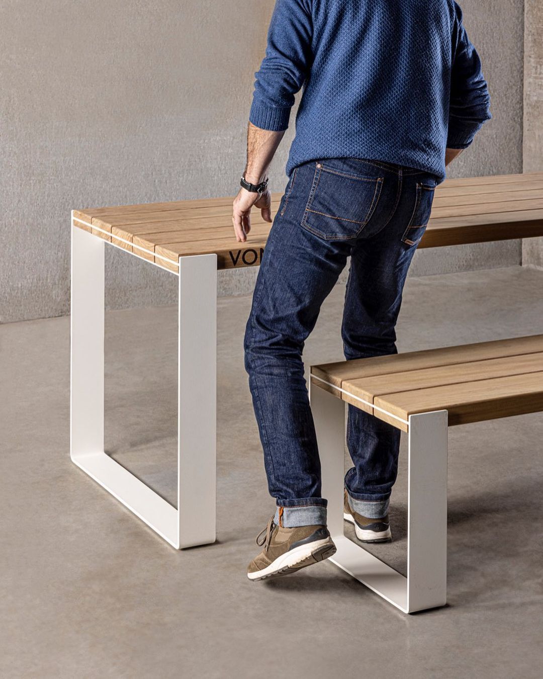 STR'8 Table Outdoor / Indoor - 3 sizes