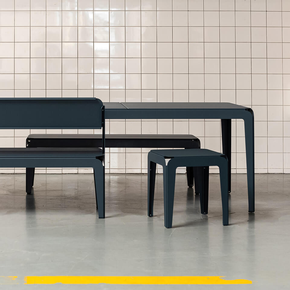 Bended Bench with backrest