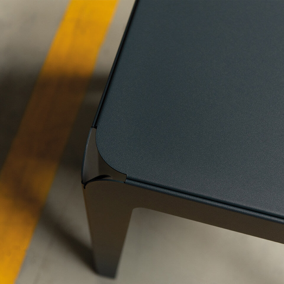 Bended Stool