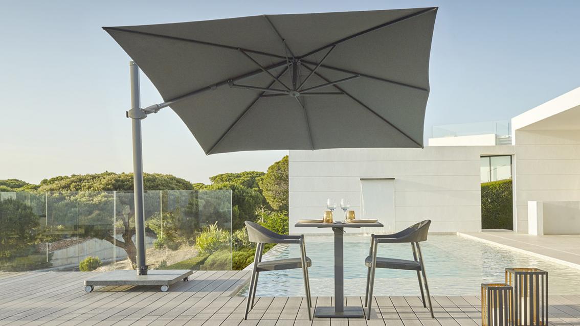 Antego 300 x 300 cm - Black/ Black + cover + parasolvoet