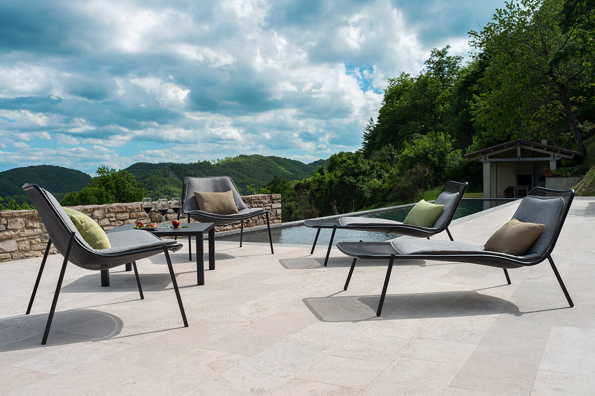 Round Lounge chair / 2 stuks
