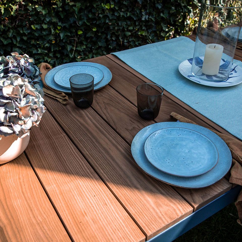 Bended Table Wood