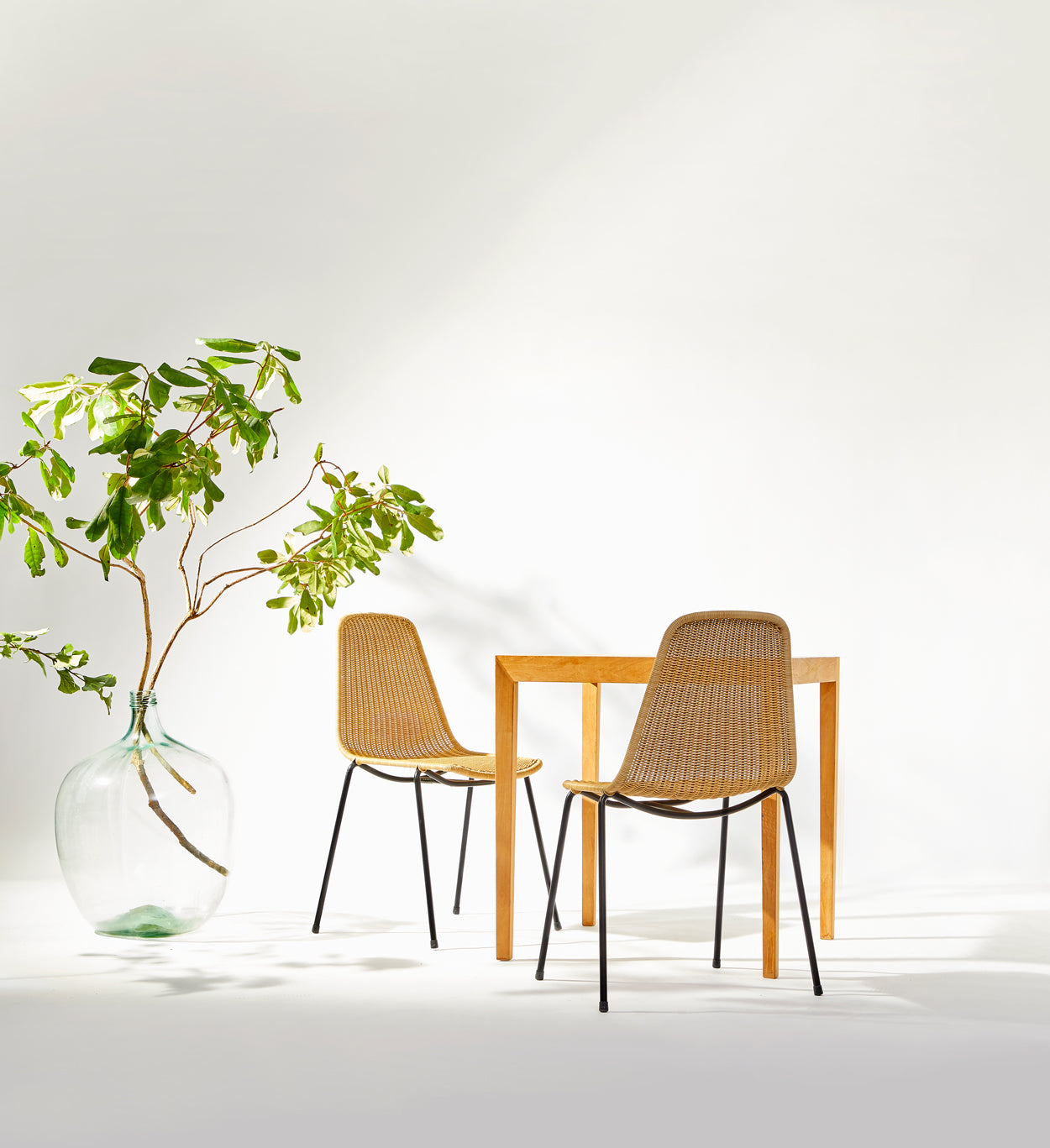 Basket chair outdoor