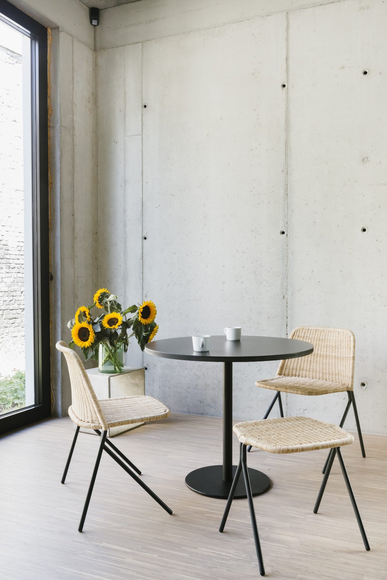 Kaki chair