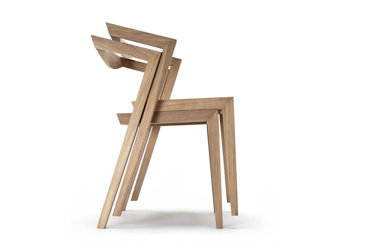 Urban dining chair