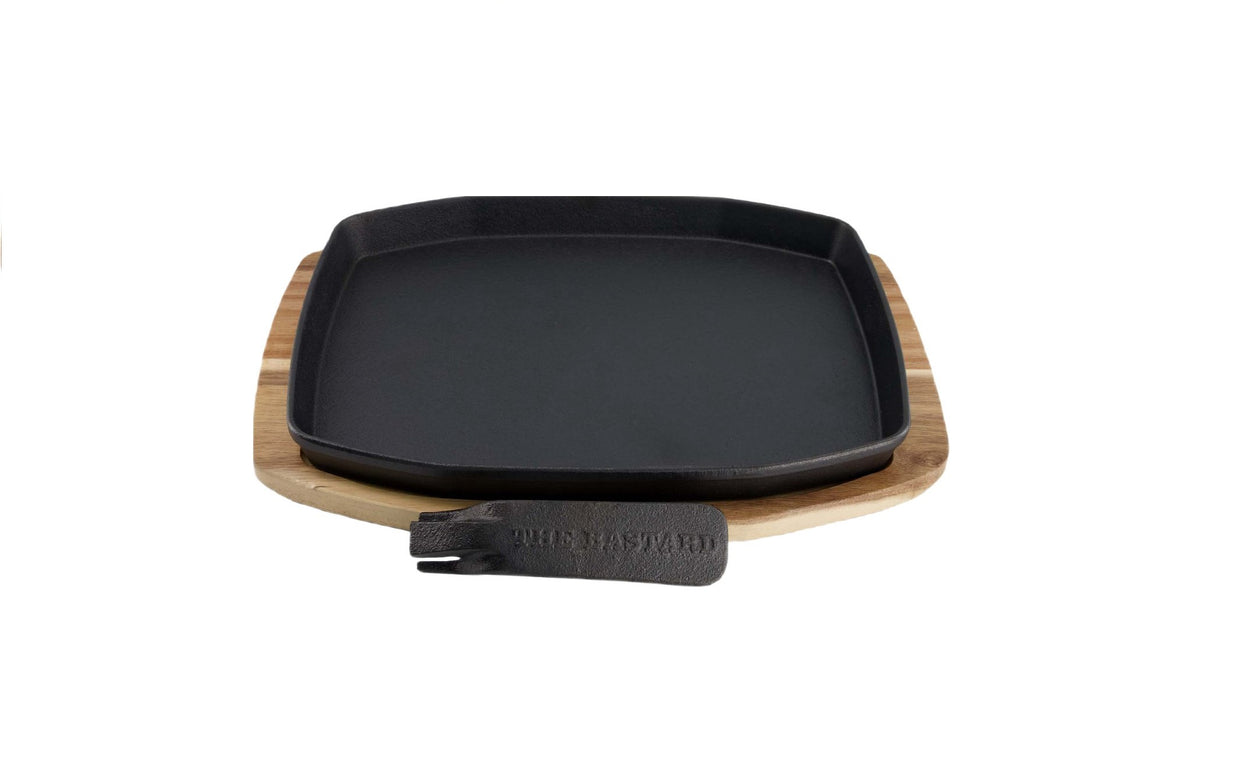 Cast Iron Sizzling Plate & Holder - 2 sizes