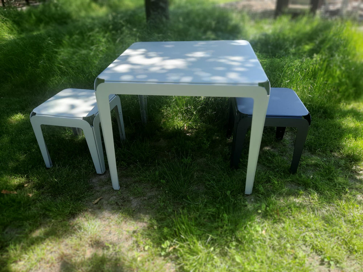 Set Bended table 90x90 & 2x bended kruk