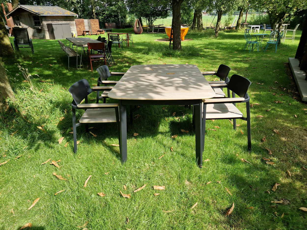 Set Shine Table Aluminium + 4x Shine armchair / teak - Black