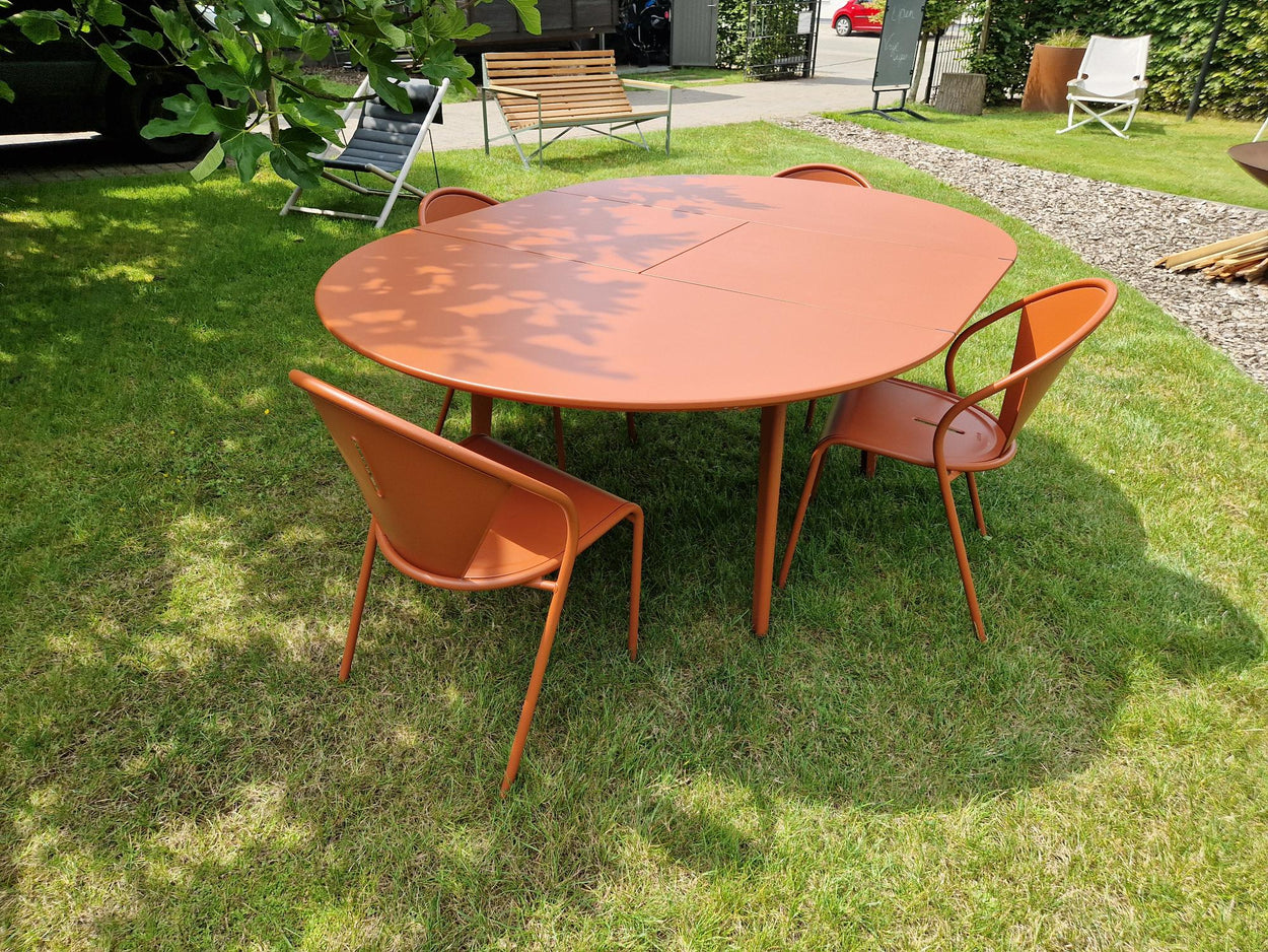 Set Plus4 tafel Ø138cm verlengbaar + 60 cm, Code chair x4 - Maple red