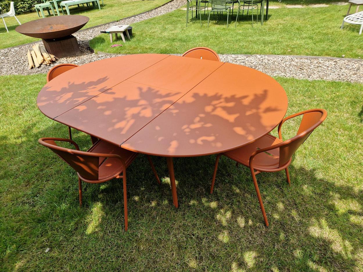 Set Plus4 tafel Ø138cm verlengbaar + 60 cm, Code chair x4 - Maple red