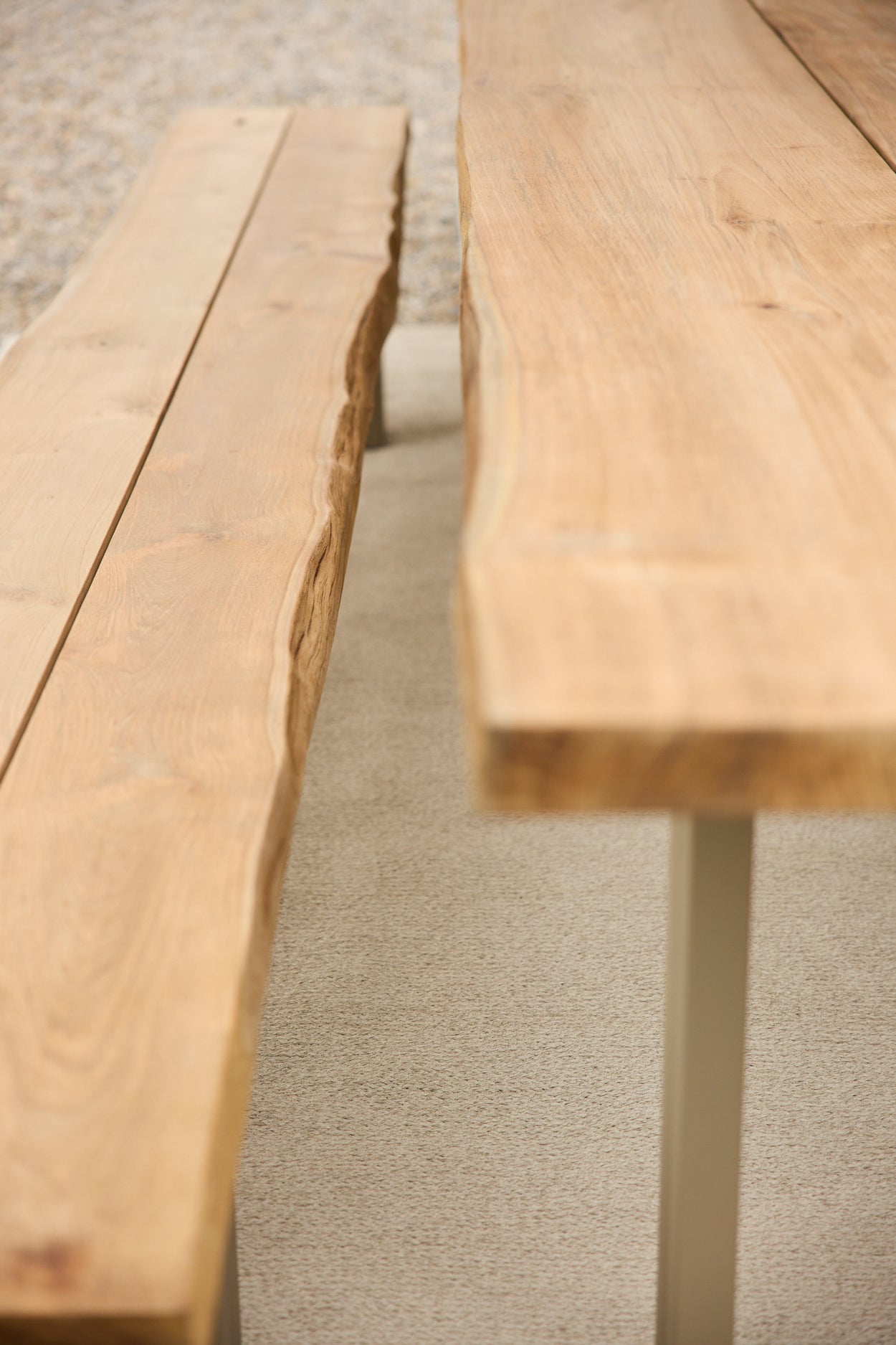 Nature - Dining table - 3 sizes - 2 colours