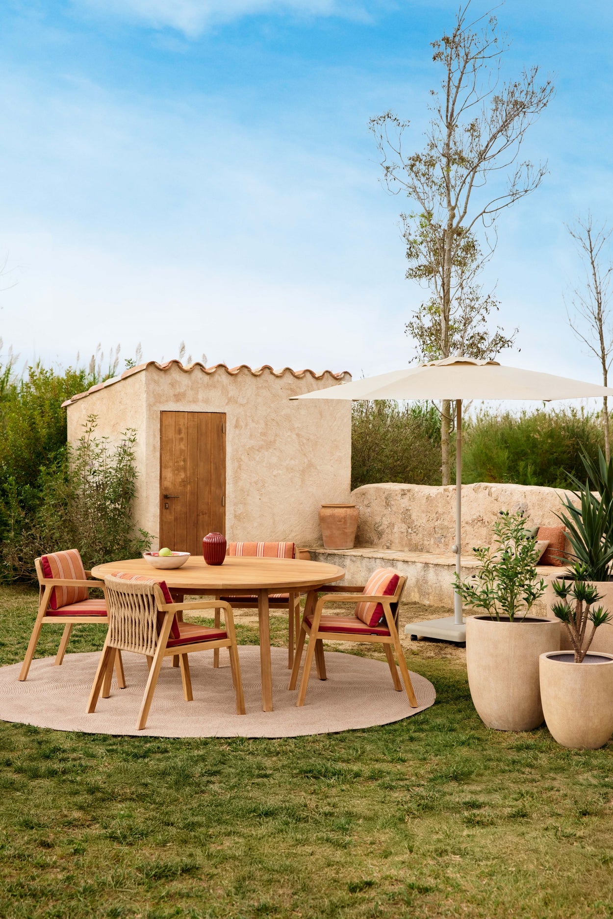Kaia - Dining armchair