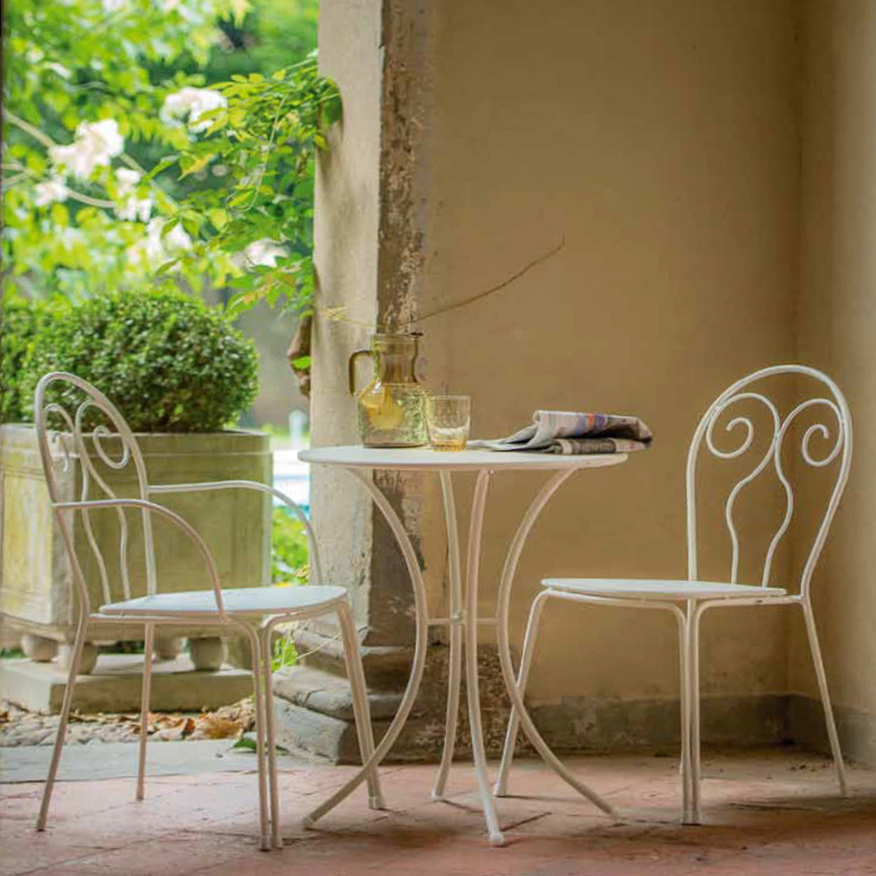 Pigalle tafel rond - 2 sizes