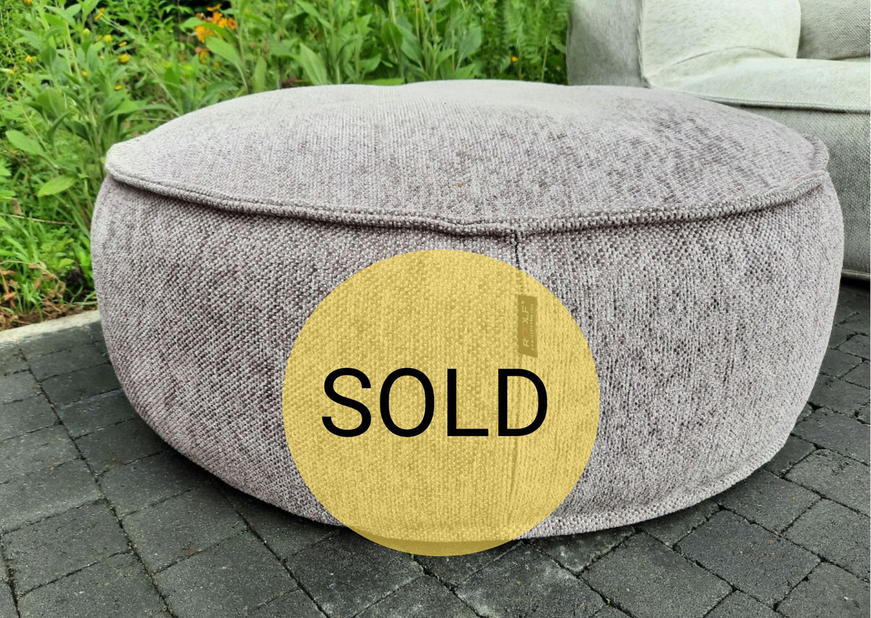 Silky Round pouf, Lilac out/indoor