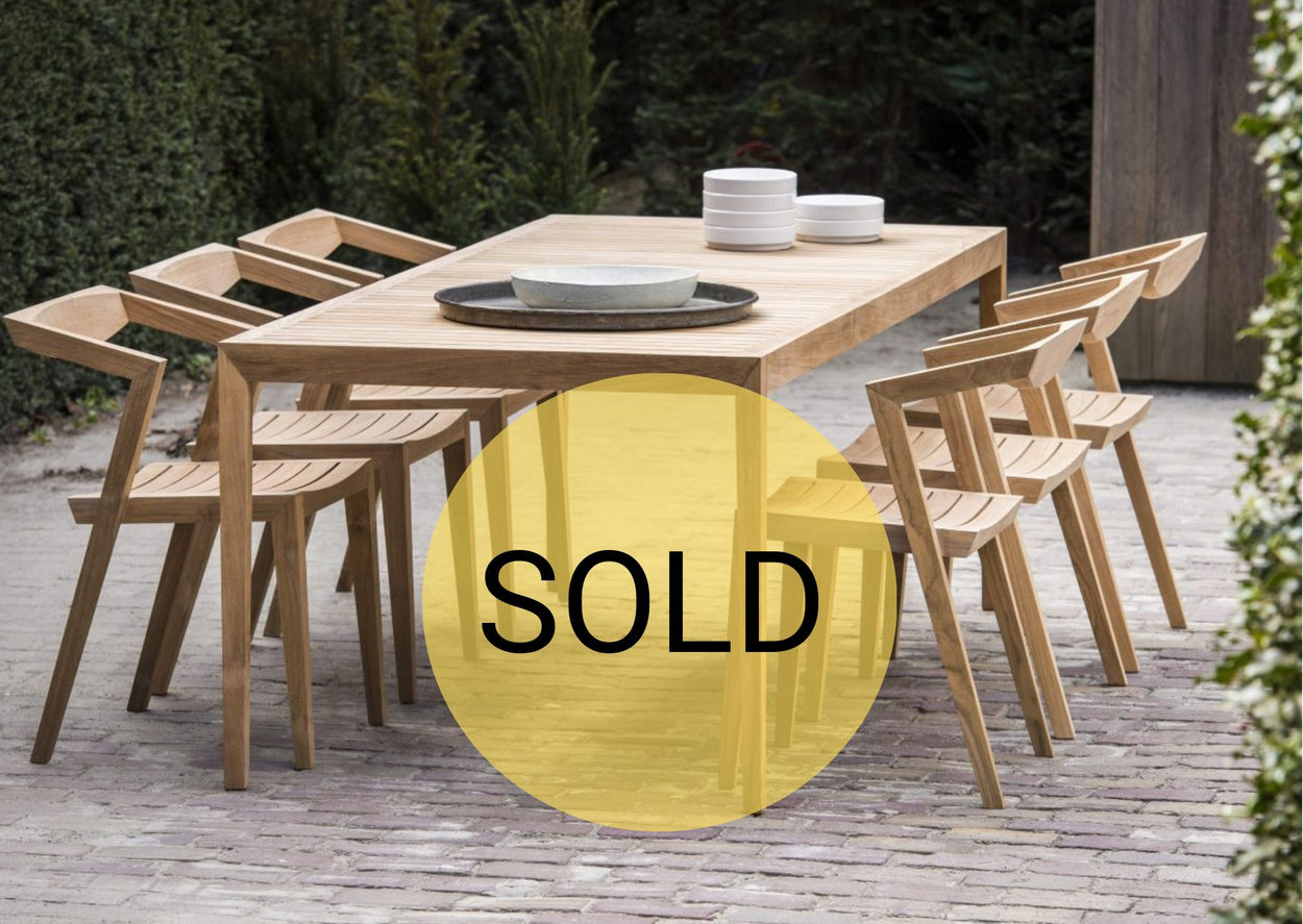 Set Urban Table en Urban Armchair x6