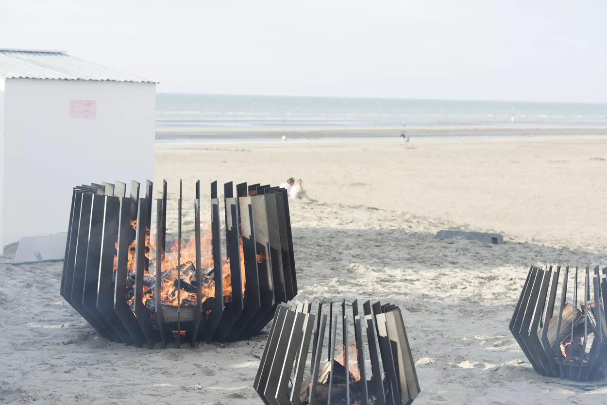 Anemone Fire pit - 3 sizes - corten of black