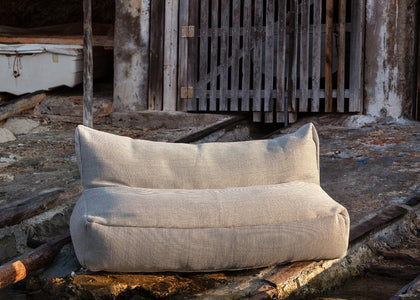 Dotty Love Seat out/indoor - Beige