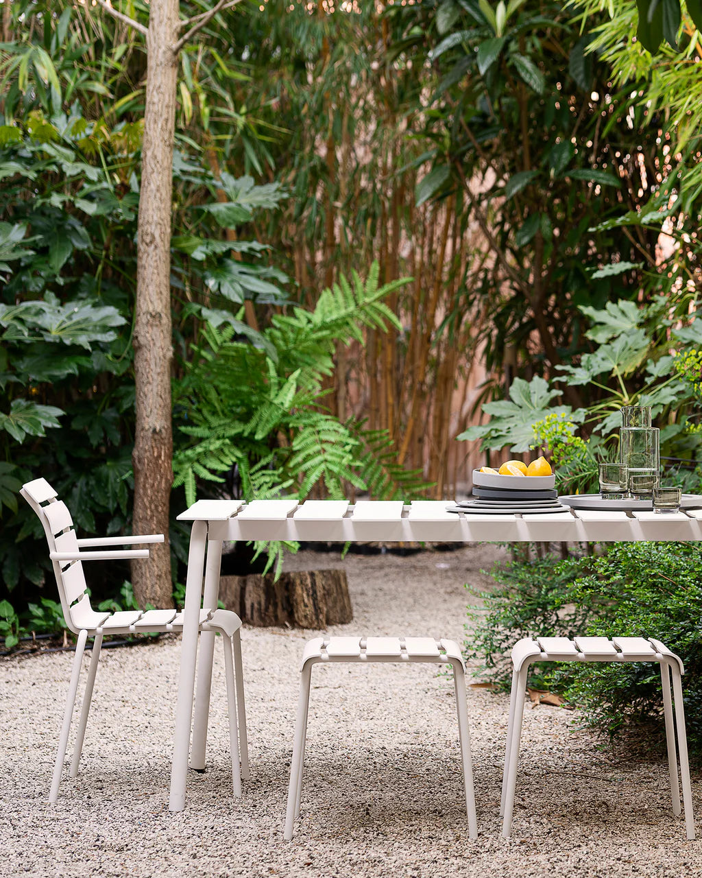 Dining table L - ALU - by Maarten baas - 3 colors