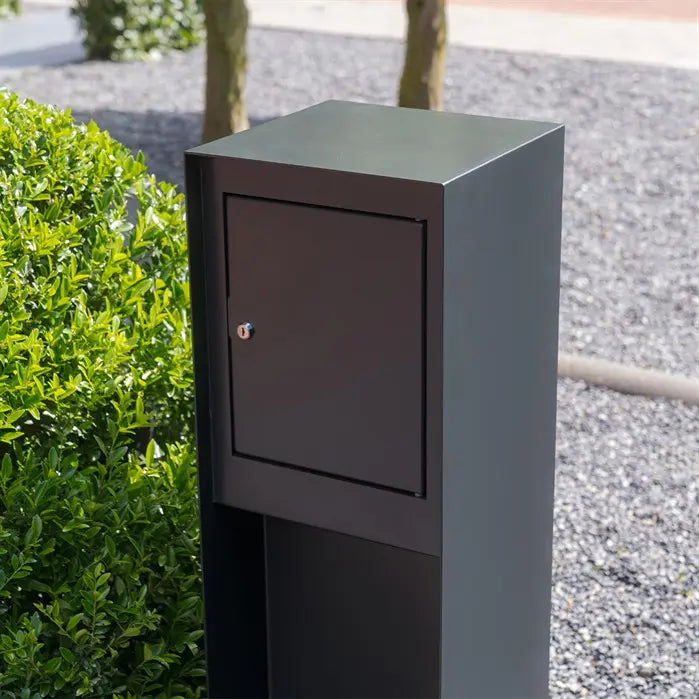 FLYN post - Aluminium
