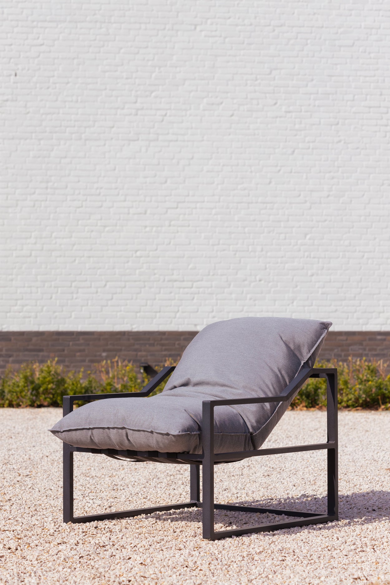 Framed Single Sofa - Grijs