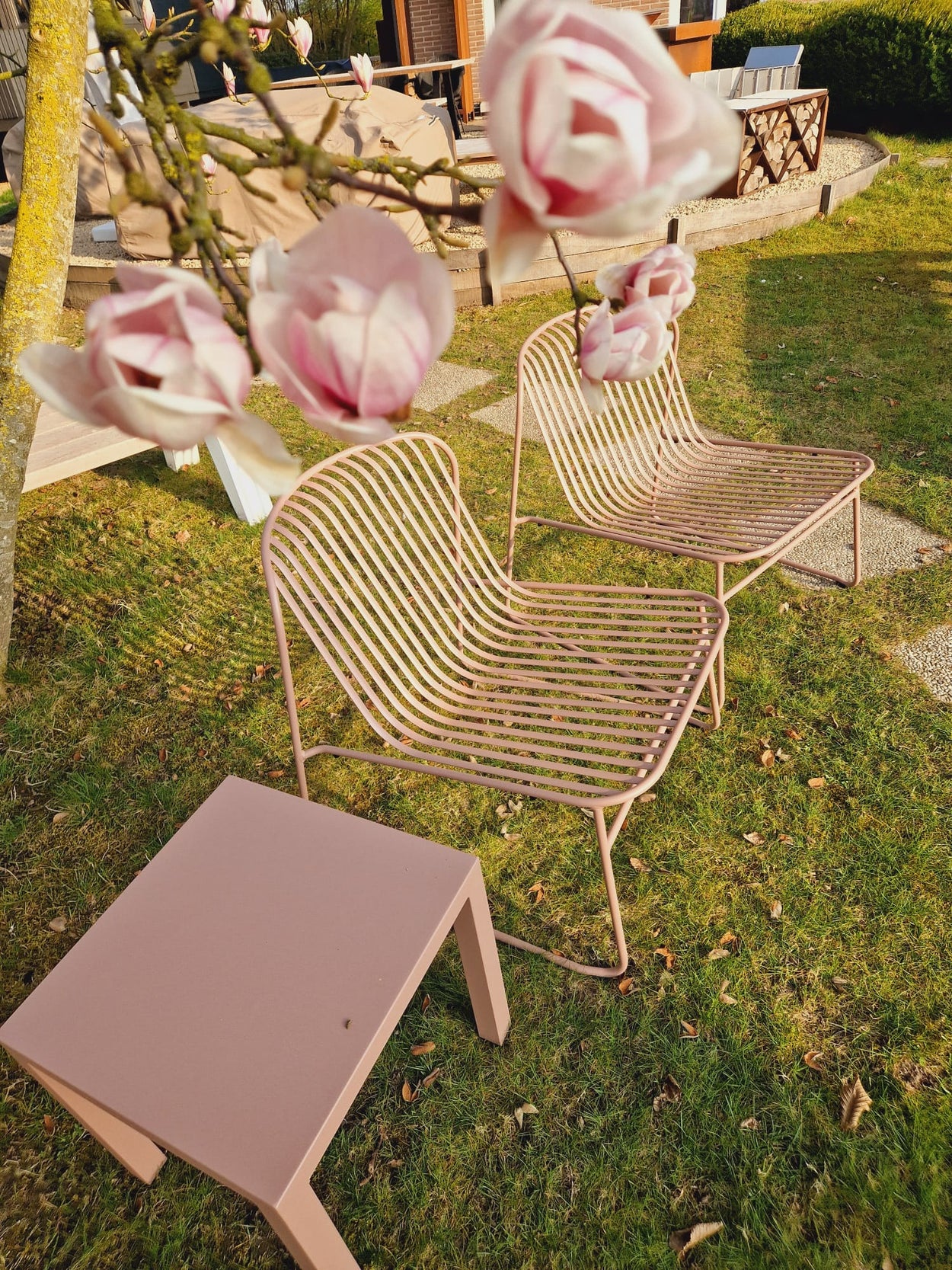 Set Riviera lounge chair x2 + Round coffee table