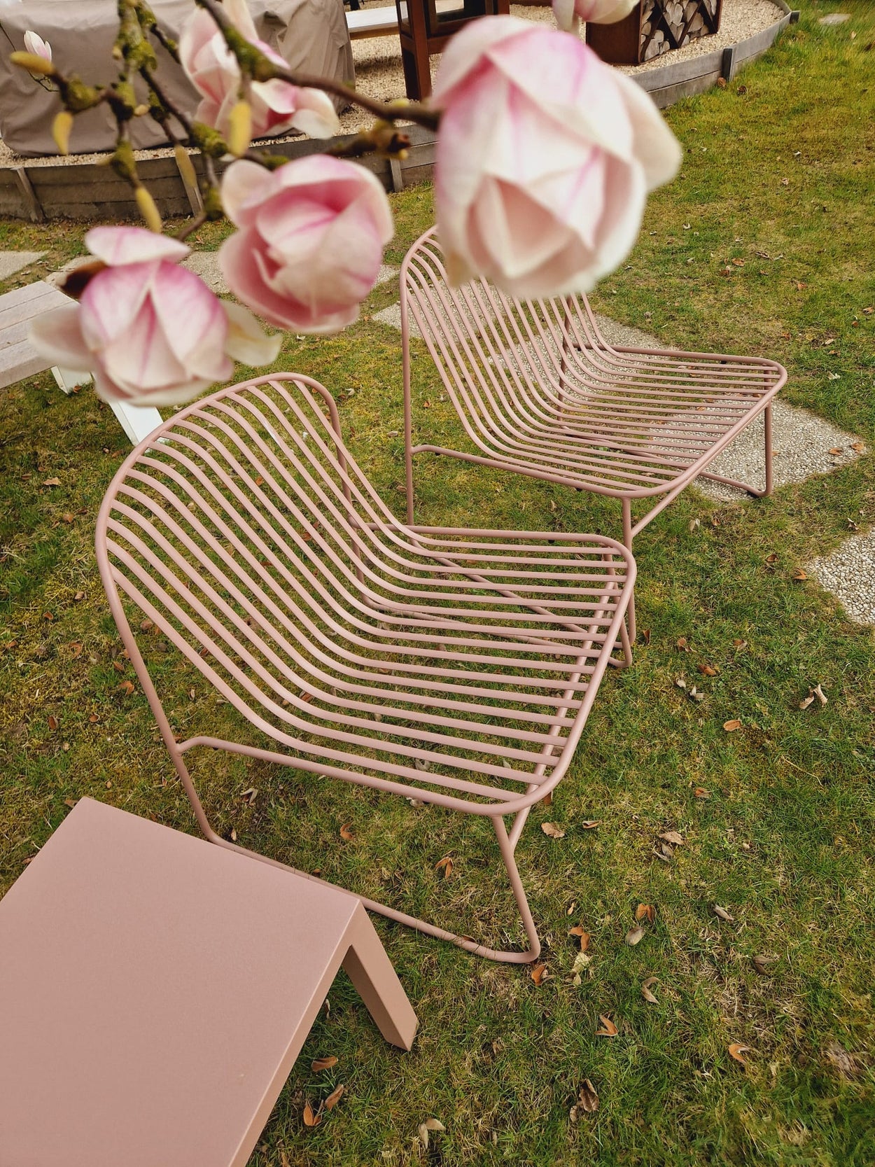 Set Riviera lounge chair x2 + Round coffee table