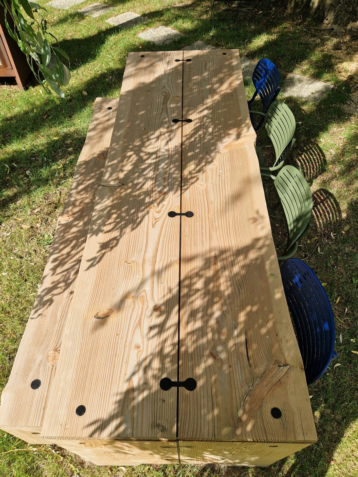 Set Forestry Table + Forestry Bench + Mom Armchair 2x + Mom chair 2x