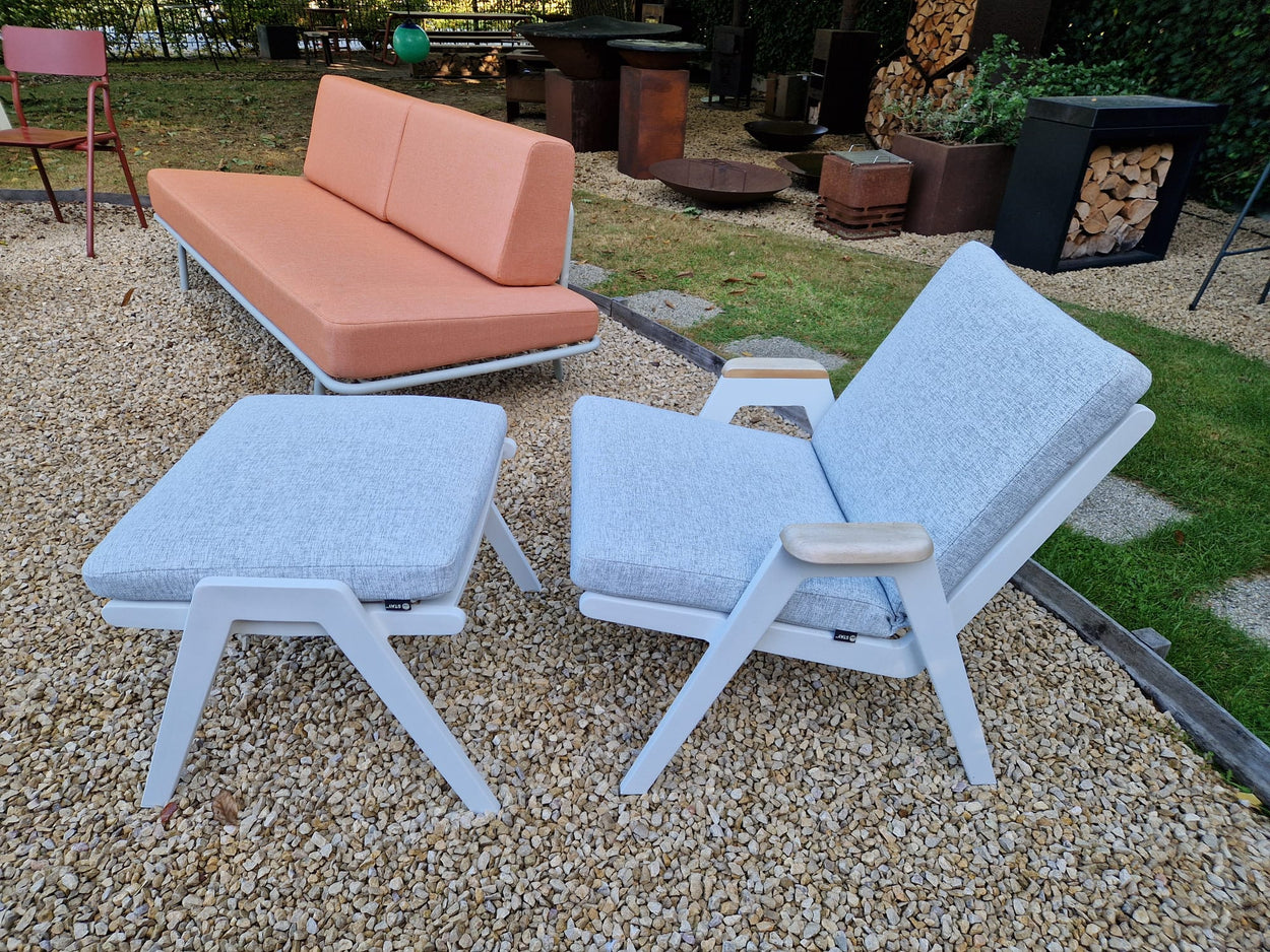 Flex Lounge chair