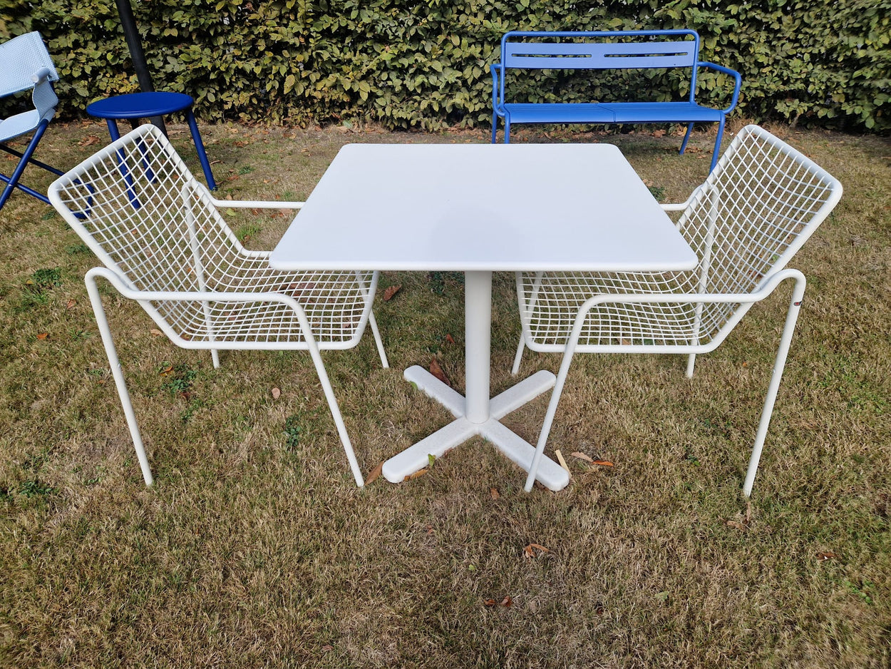 Set Darwin tafel 80x80 + Rio R50 armchair x2 - White
