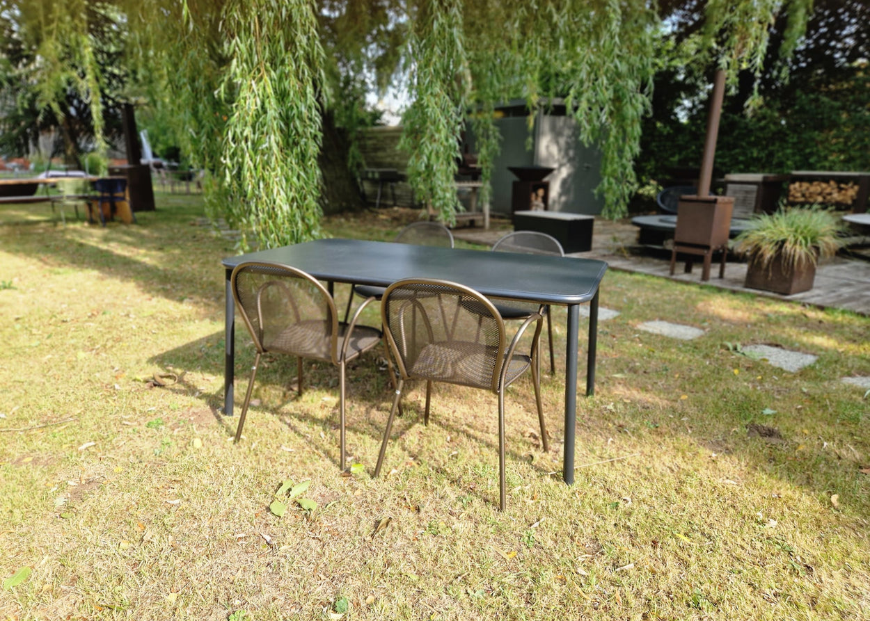 Yard tafel - aluminium - Black + 4x Ronda armchair - Indian brown