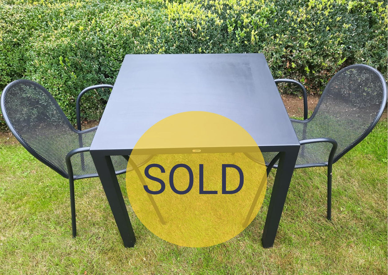 Set Nova tafel 80x80 / Ronda Armchair x2