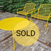 Set Rio R50 Lounge stoelen / 2 stuks + Rio R50 Coffee tafel Ø 80cm - Curry yellow