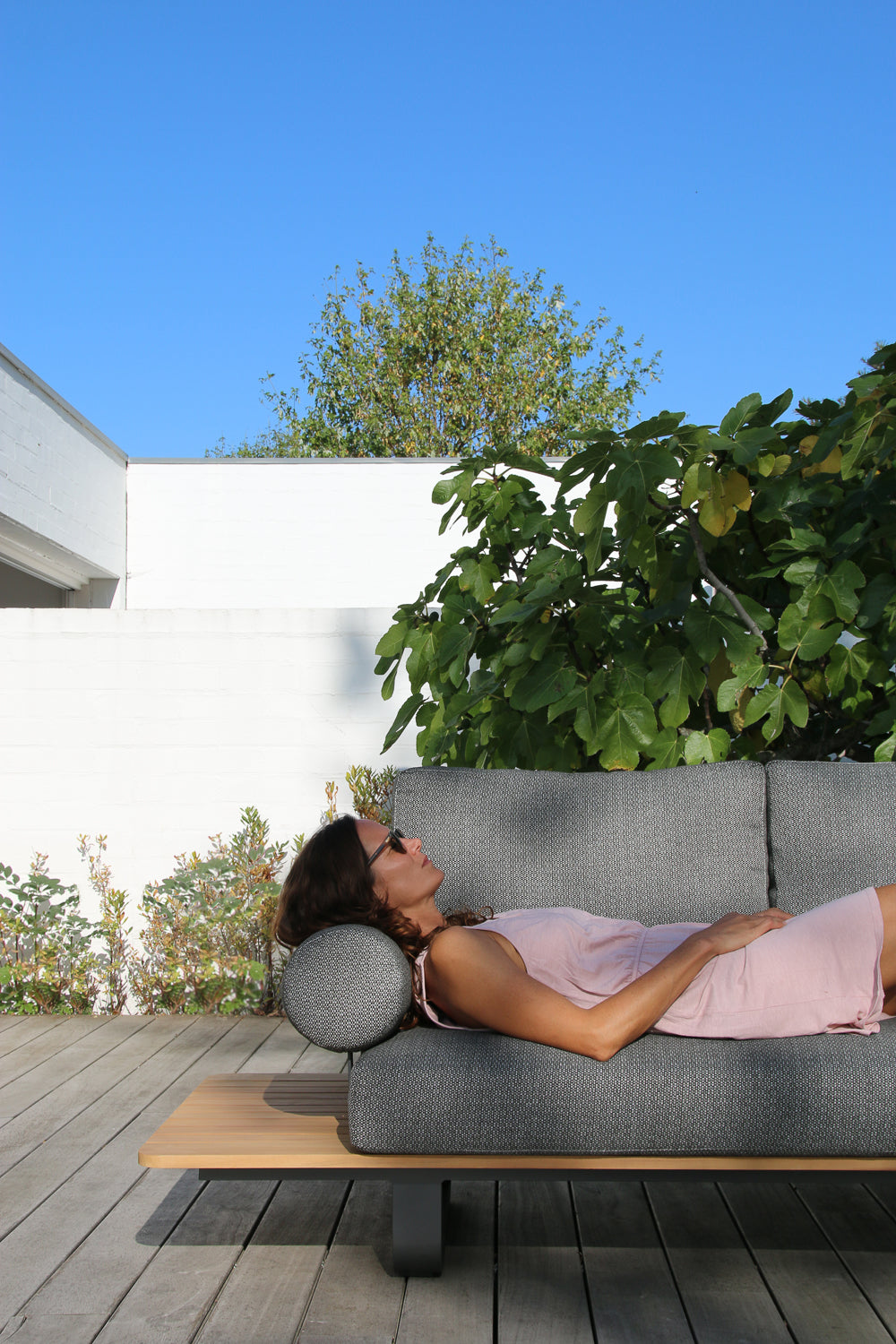 Natural Double lounge + lounge armrest - 2 kleuren