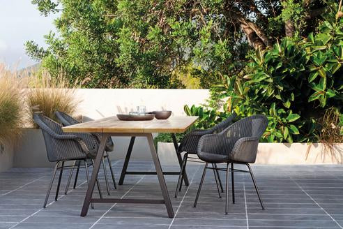 Matteo Dining table - 2 sizes