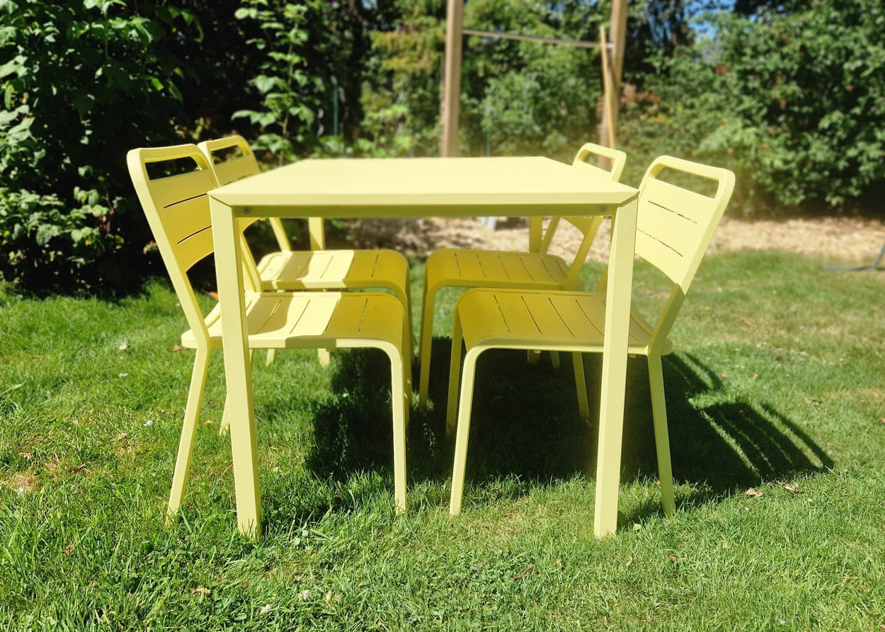 Set Urban Aluminium tafel 120x80 + 4x Urban chair - Vanille yellow