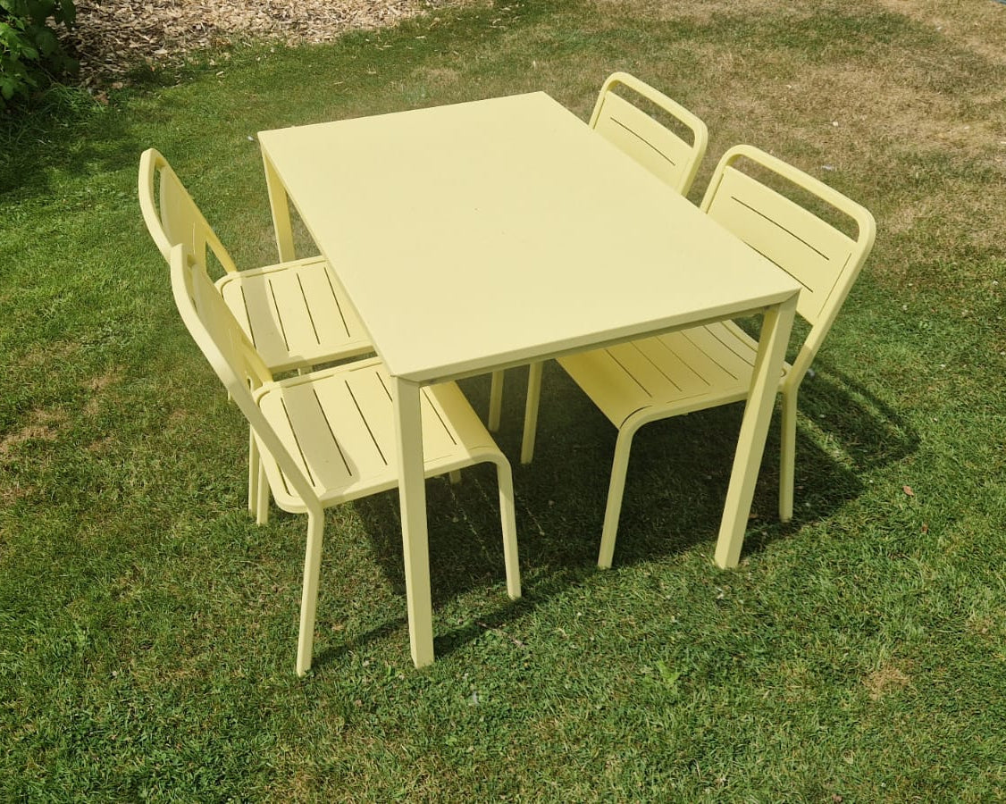 Set Urban Aluminium tafel 120x80 + 4x Urban chair - Vanille yellow