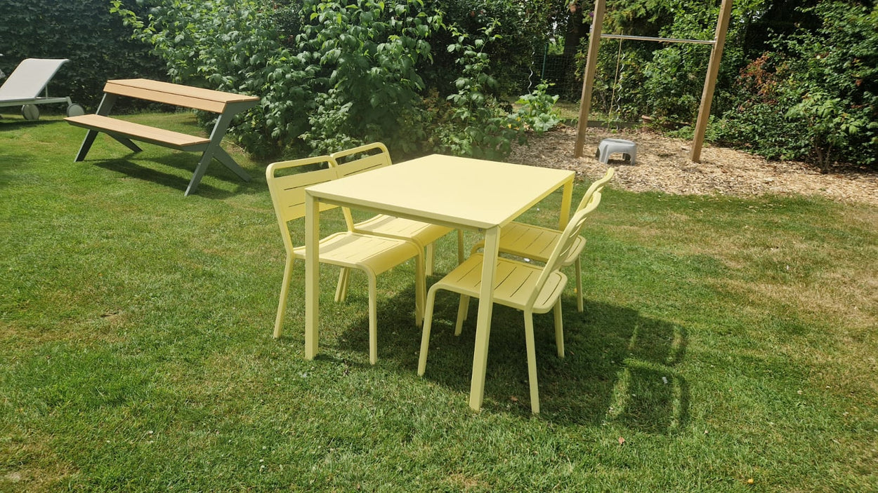 Set Urban Aluminium tafel 120x80 + 4x Urban chair - Vanille yellow