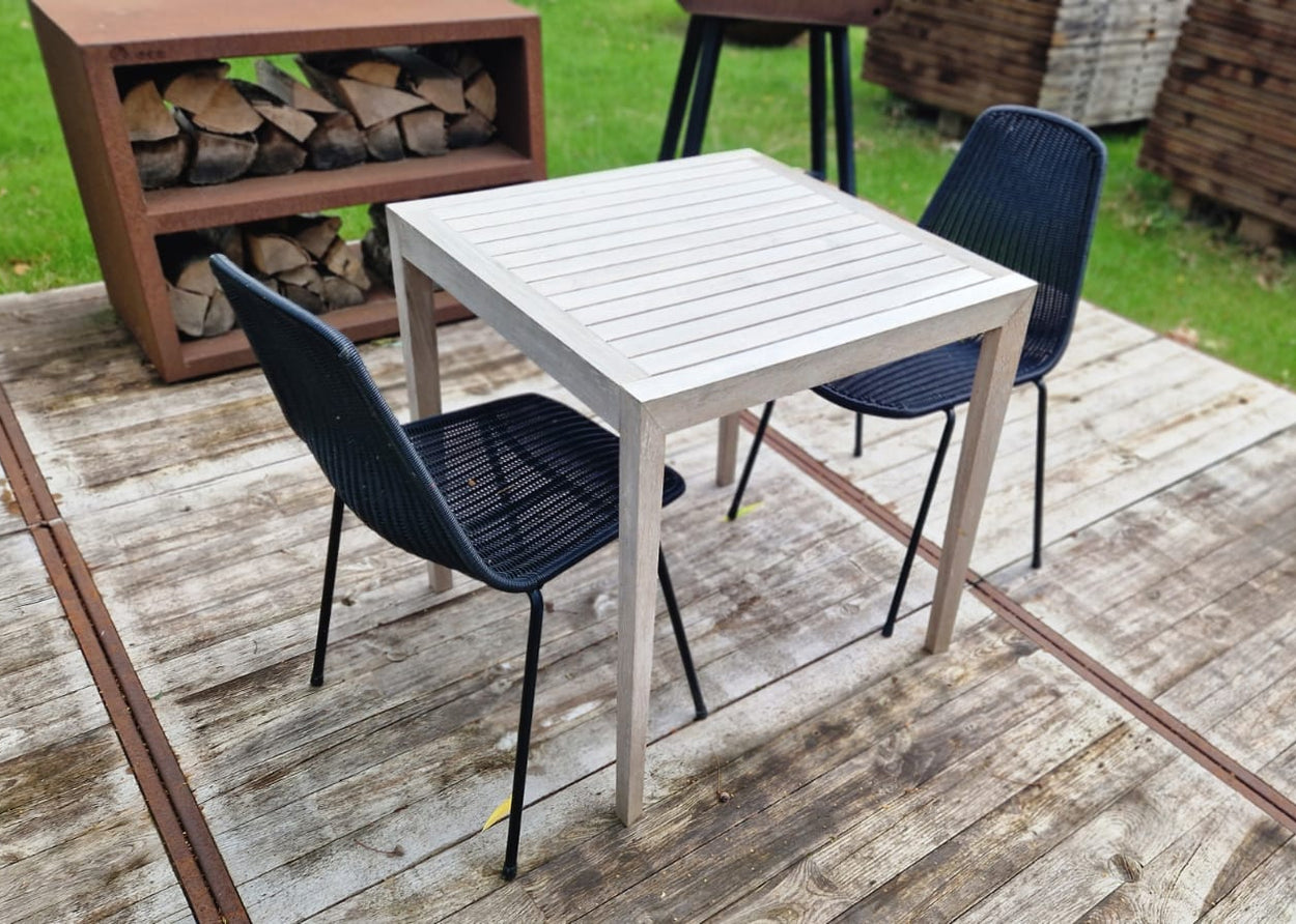 Set Urban Table XS + basket chair x2