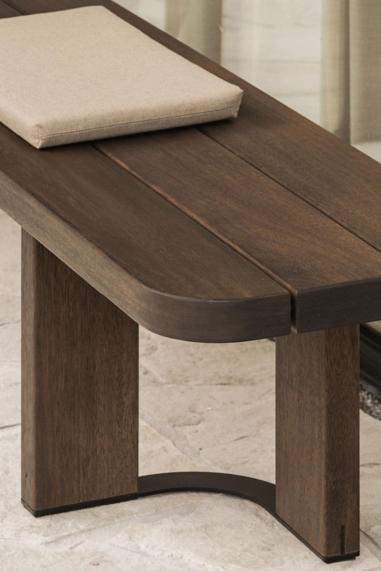 ALM Bench Outdoor / Indoor - 2 sizes