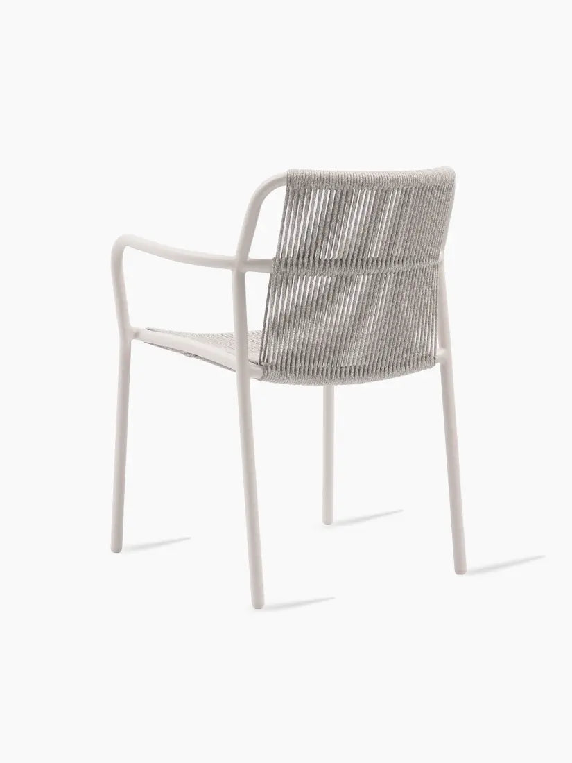 Sweep dining chair
